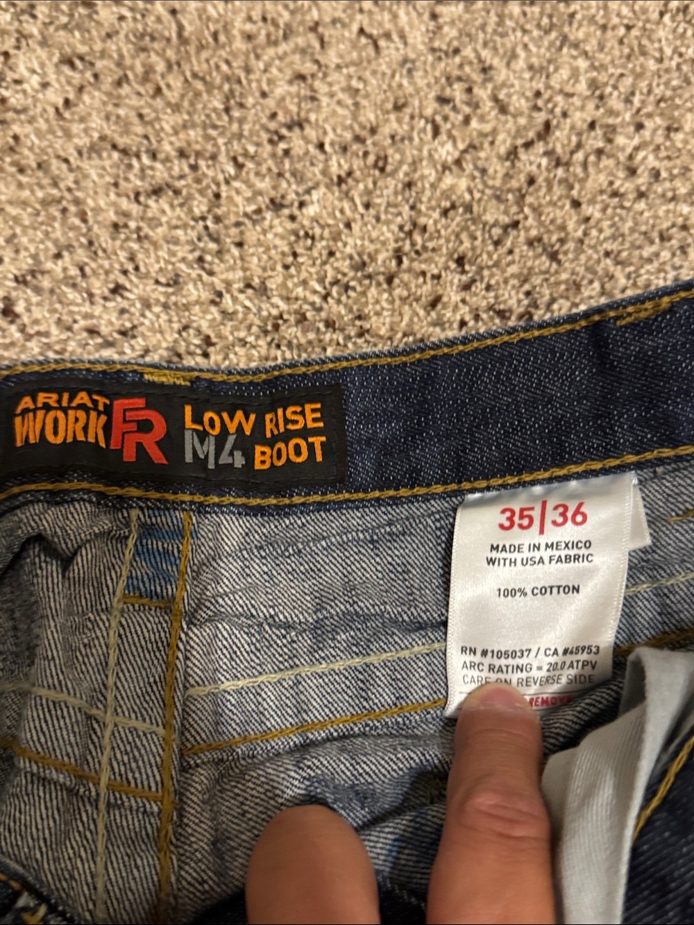Ariat Men’s M4 Low Rise Bootcut Work Jeans in Dark Blue size 35/36 - Picture 2 of 6